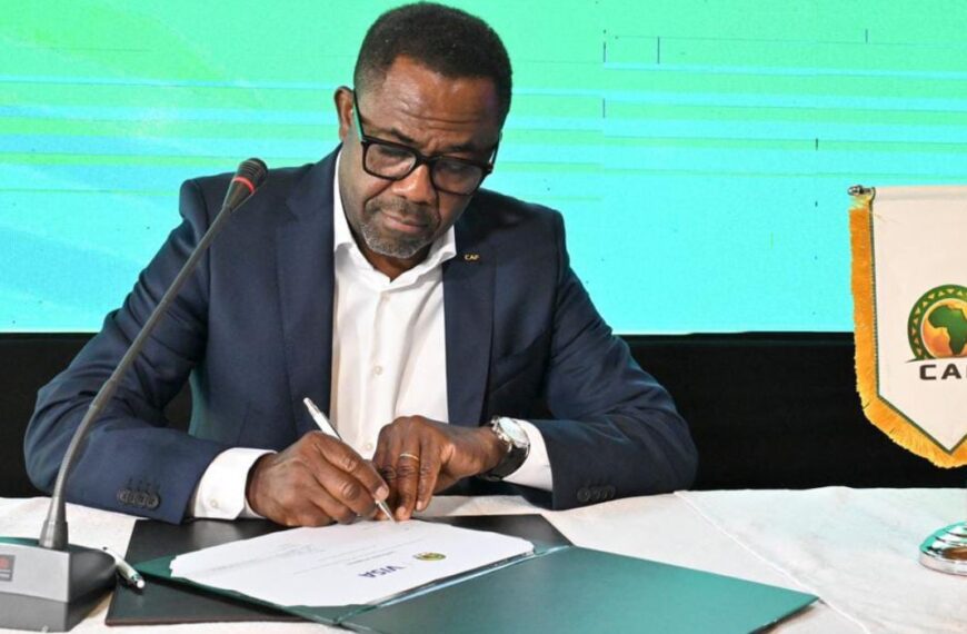 CAF : Mosengo-Omba démissionne au poste de…