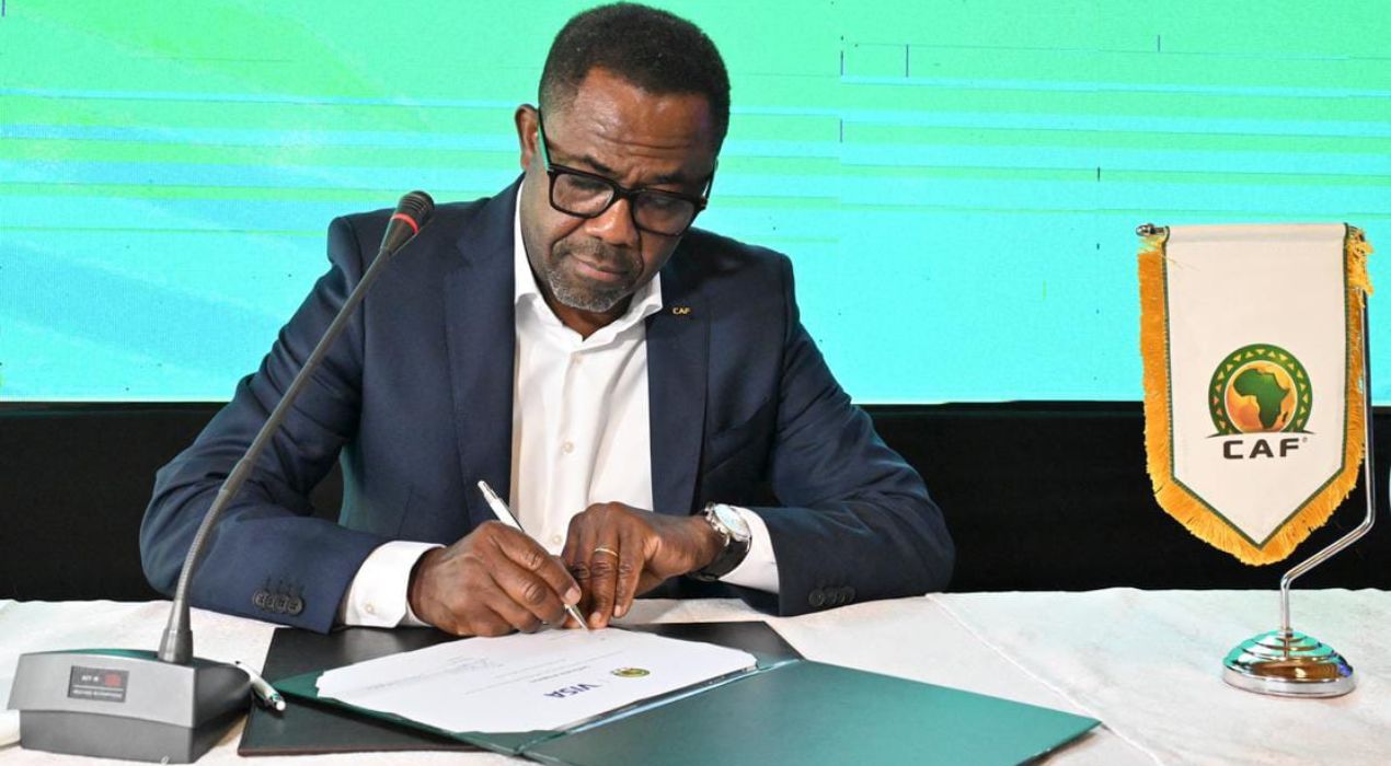 CAF : Mosengo-Omba démissionne au poste de secrétaire général