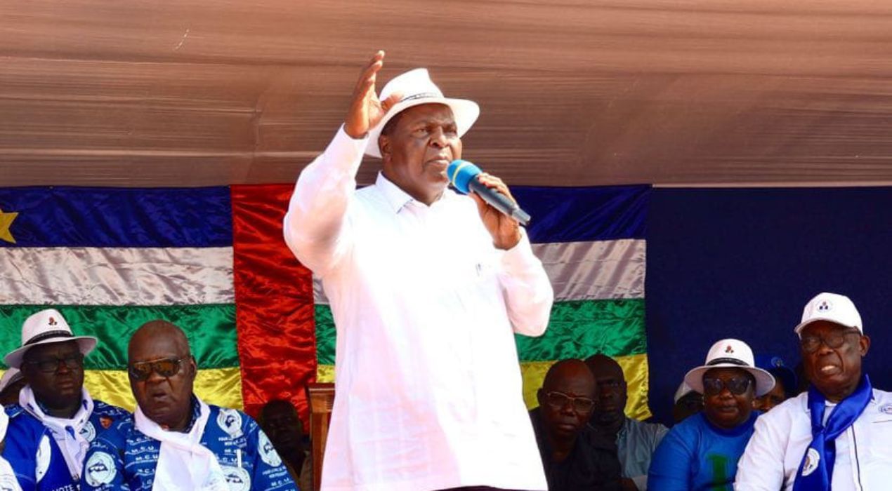 Centrafrique : Touadéra investi pour un troisième mandat contesté