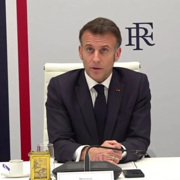 Moyen-Orient : Emmanuel Macron alerte sur…
