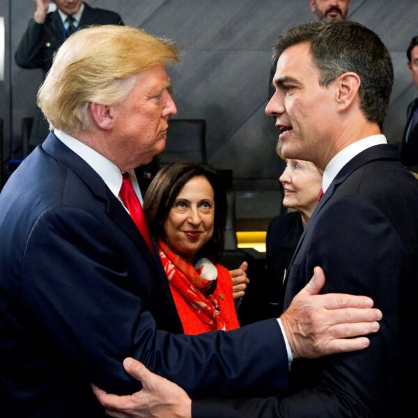 Moyen-Orient : Pedro Sánchez défie Trump…