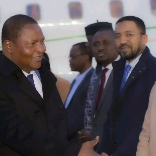 Moscou : le Président Touadéra reçu…