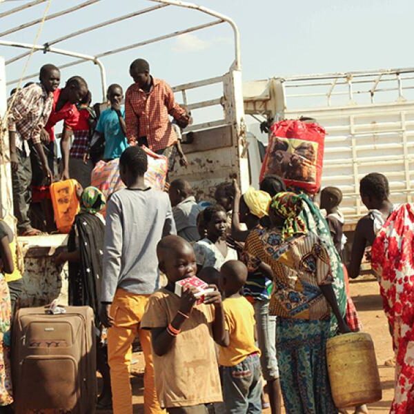 Soudan du Sud : 100 000…