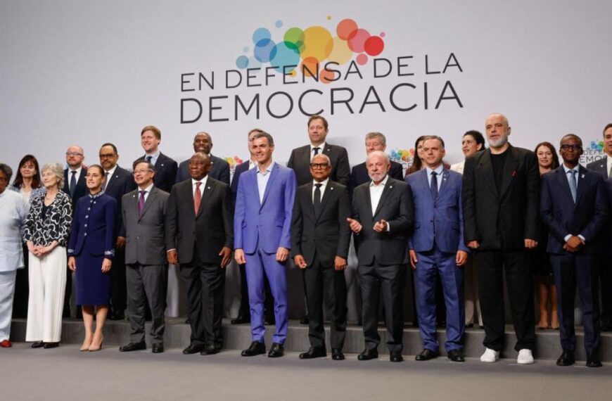 Barcelone rassemble la gauche mondiale contre la…