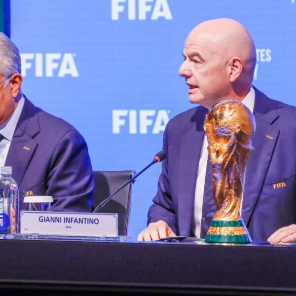Congrès FIFA au Maroc : Infantino brigue…