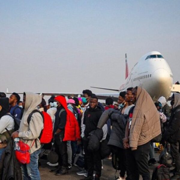 Xénophobie : Le Nigeria rapatrie ses…