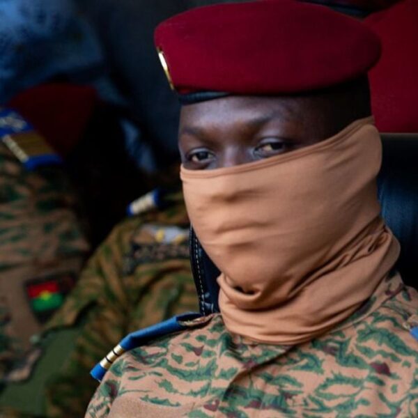 Burkina Faso : La junte dissout…