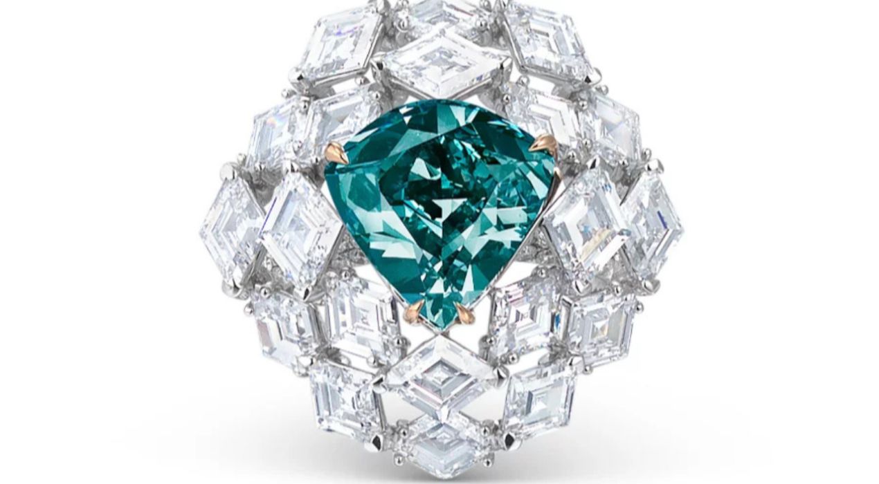 Afrique centrale : Un diamant bleu-vert record vendu à Genève