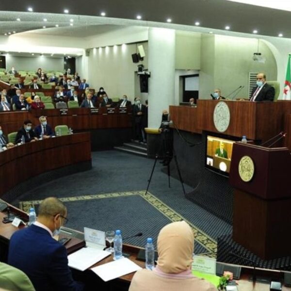Algérie : 407 députés seront élus…