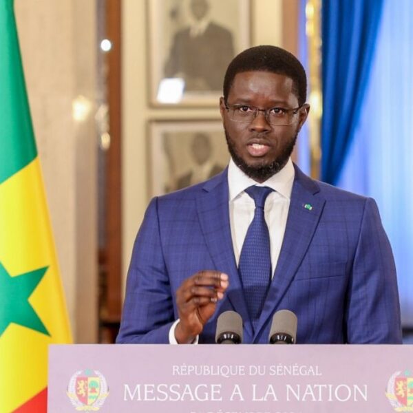 Sénégal : Bassirou Diomaye appelle à…