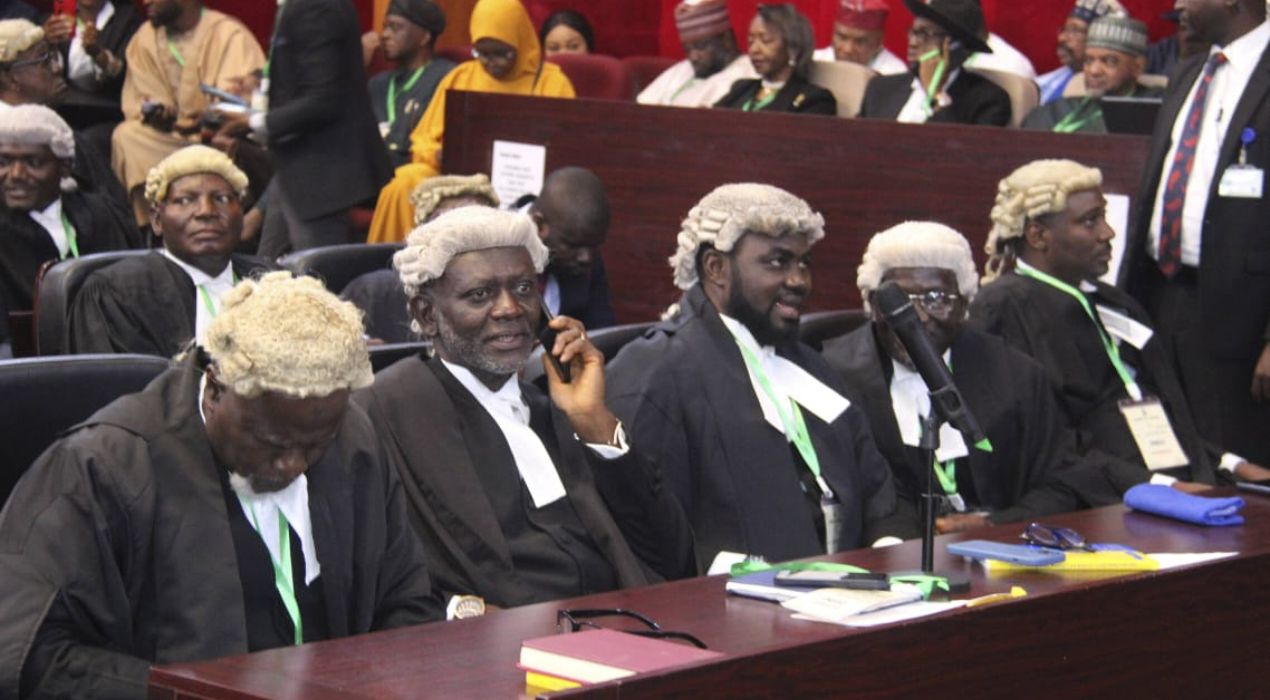 Nigeria : La justice menace de radier cinq partis