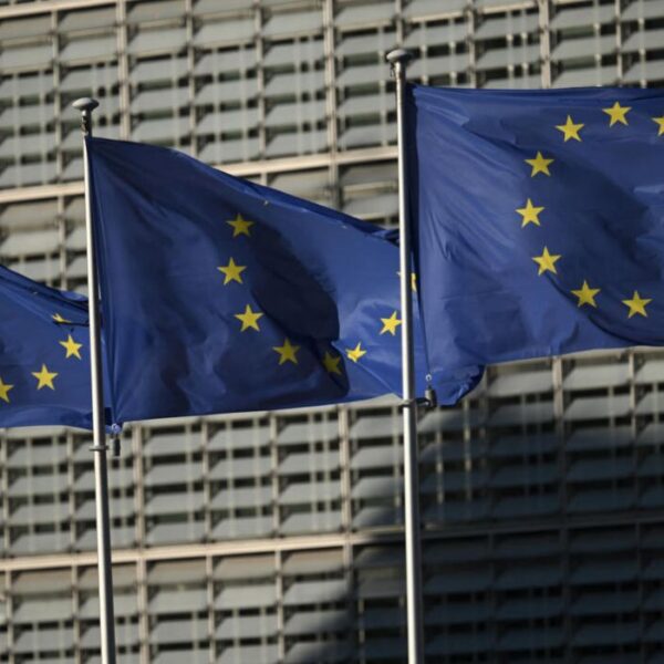 Dialogue UE-talibans sur les migrations à…