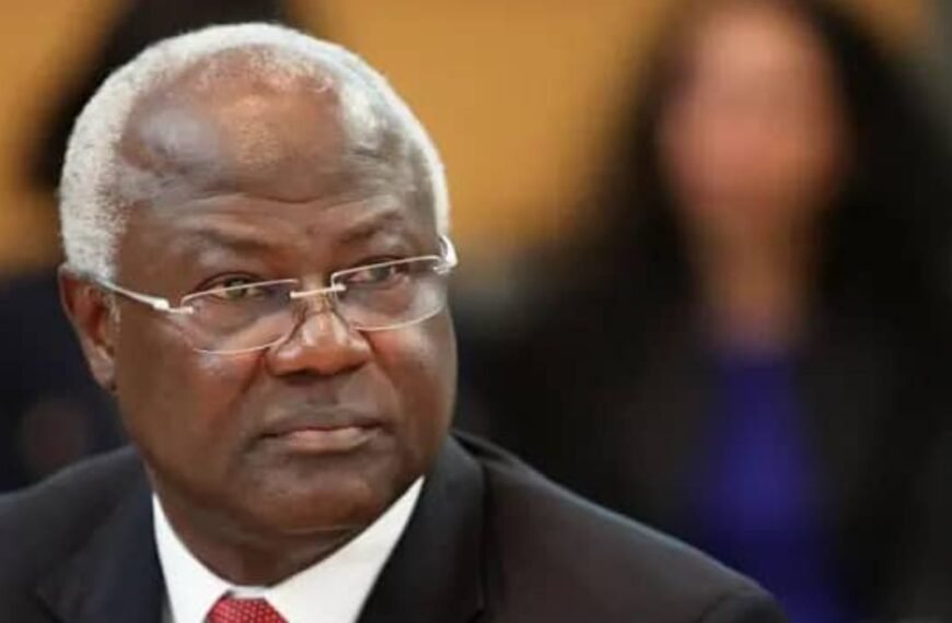 Sierra Leone : Fin des poursuites contre…