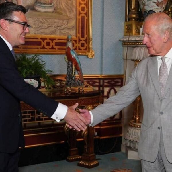 Royaume Uni : Andy Burnham officiellement…