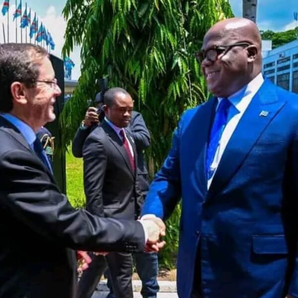 Diplomatie : RDC et Israël scellent…
