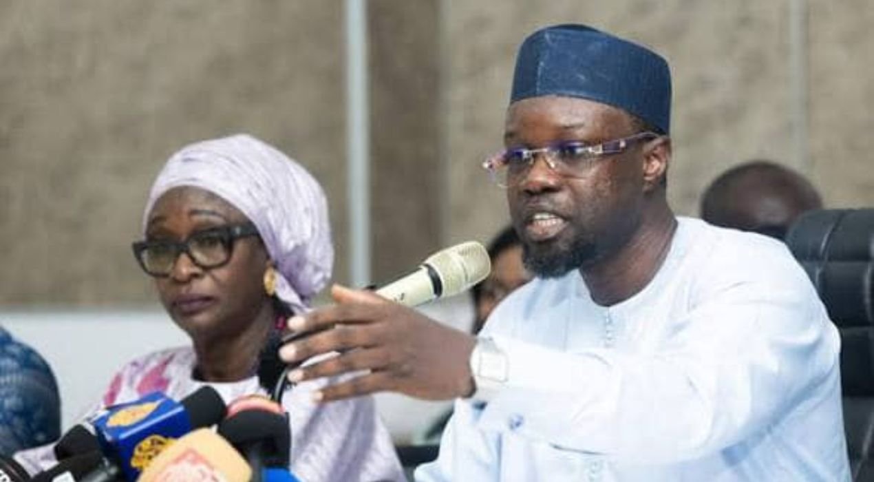 Sénégal : Sonko menace de faire tomber le gouvernement 