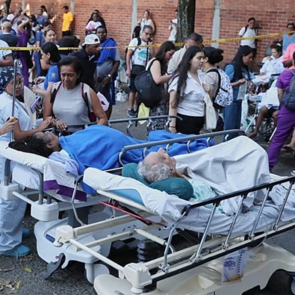 Séisme en Colombie : Un hôpital…
