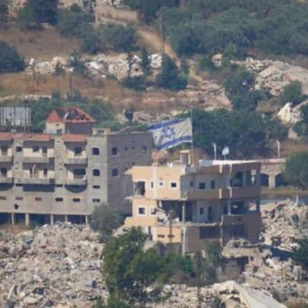Liban : Israël détruit un complexe…