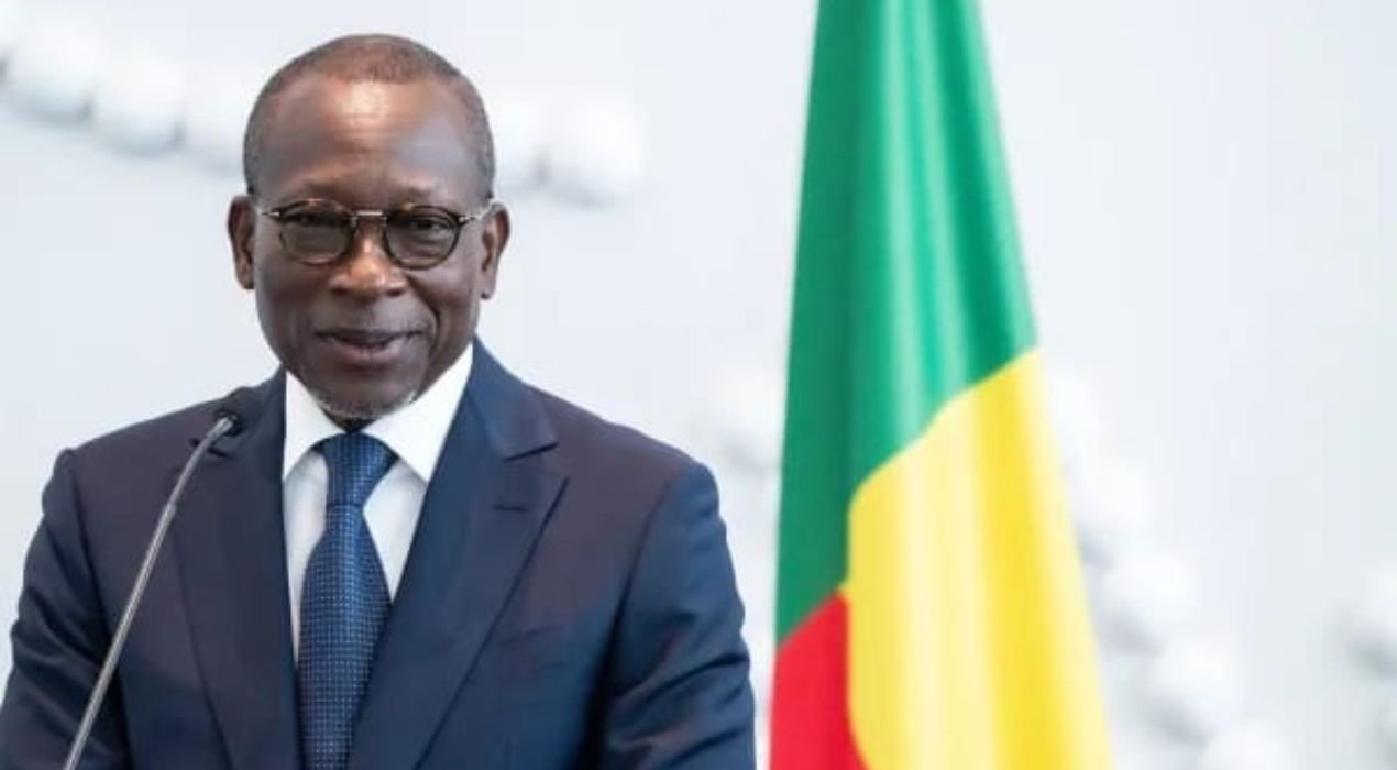 Sénat du Bénin : Patrice Talon nomme Édouard Ouin-Ouro