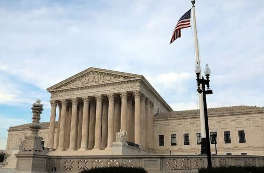 États-Unis : La Cour suprême rejette…