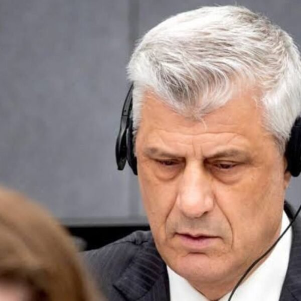 Kosovo : Hashim Thaçi condamné à…