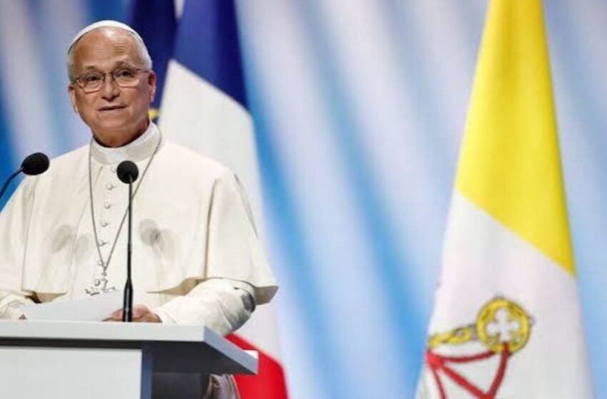  Léon XIV dénonce à Metz les « massacres inutiles » en Europe