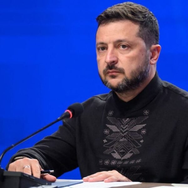 Ukraine : Fusillade à Kiev, Zelensky…