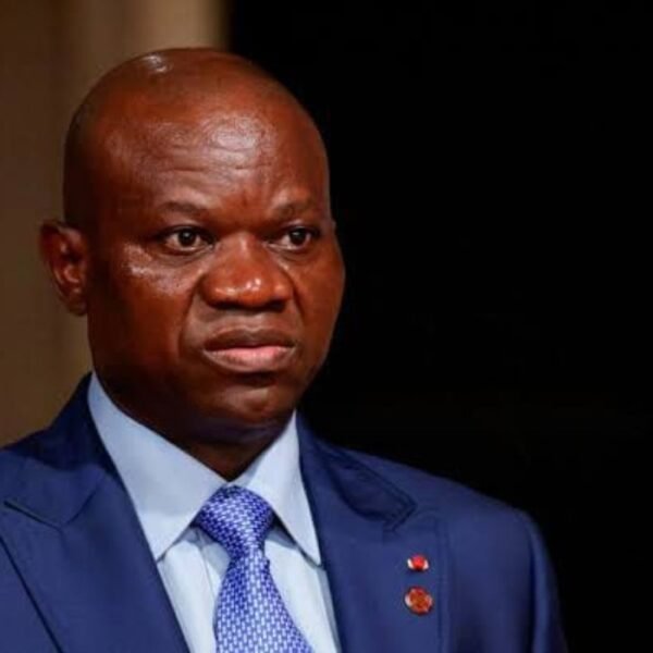 Gabon : Oligui Nguema remanie son…