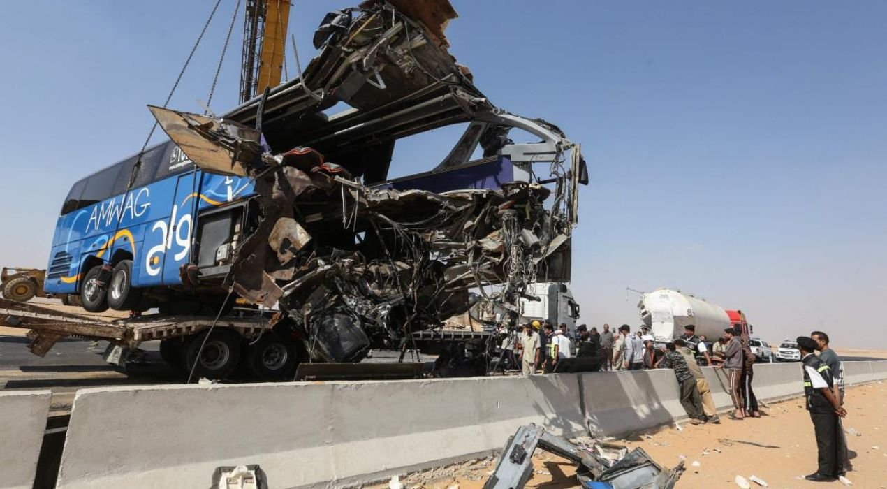 Égypte : 13 morts et 34 blessés dans un accident de car