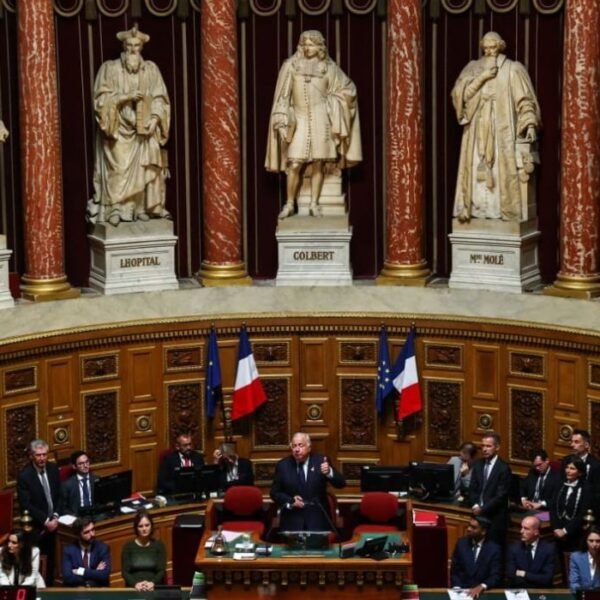 Corse : Le Sénat rejette l&rsquo;autonomie,…